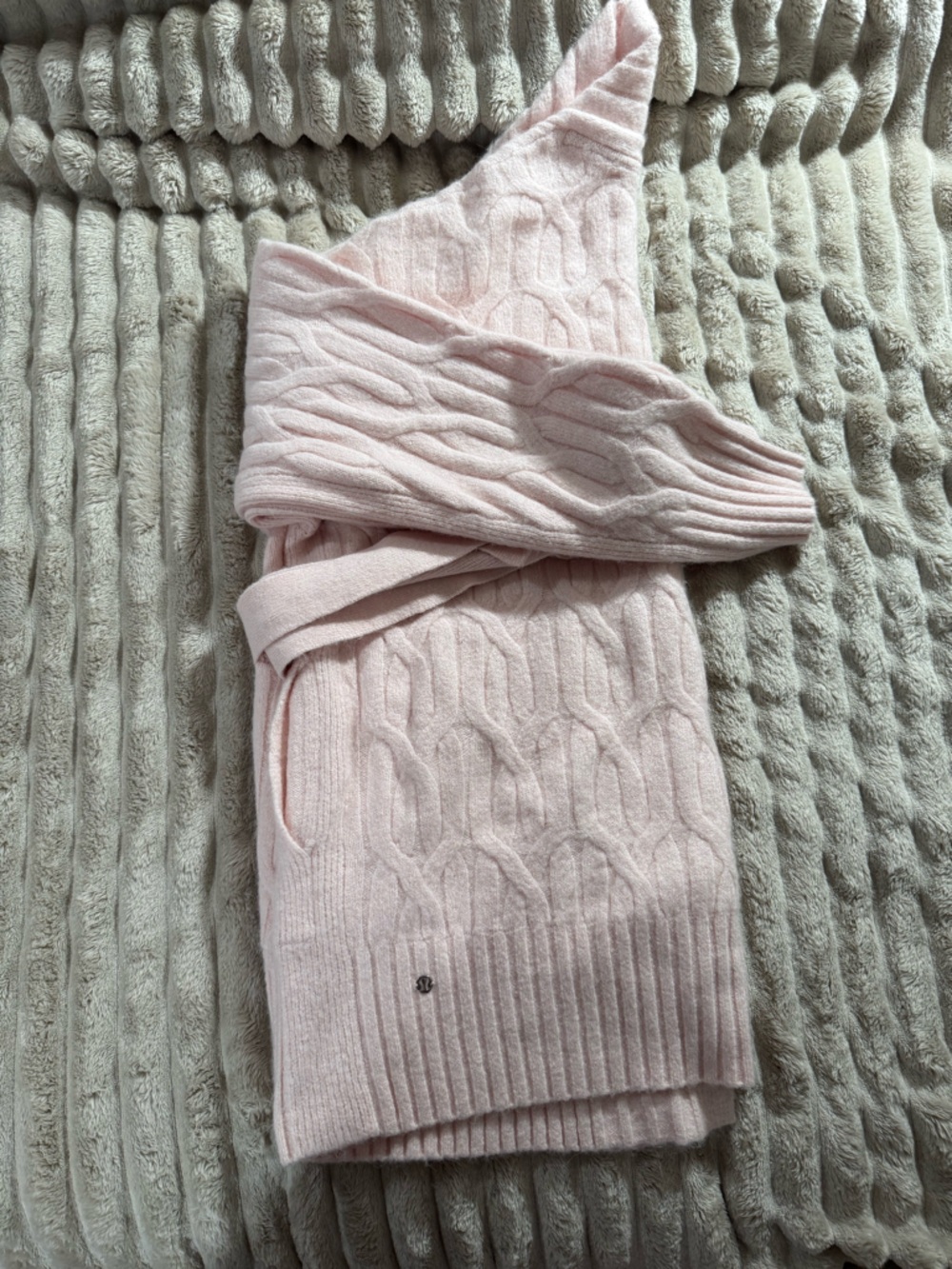Women’s Lululemon Soft Pink Belted Cardigan - Picture 2 of 5